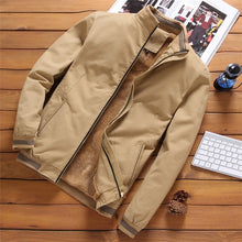 Load image into Gallery viewer, Hot Sell Fleece Jackets Men Pilot Jacket Male Warm Fashion Baseball Hip Hop Coats Slim Fit Coat Brand Clothing Bomber Outerwear