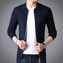 Load image into Gallery viewer, MIACAWOR Sweater Men Cardigan Blusa de frio Masculino Solid Casual Knitwear Sweater Slim Fit Zipper Sweater Pull Homme Y061